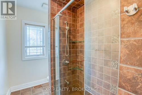6 Oliver Road, Addington Highlands (Addington Highlands), ON - Indoor Photo Showing Bathroom