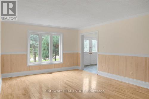 26 Cynthia Crescent, Richmond Hill, ON - Indoor Photo Showing Other Room