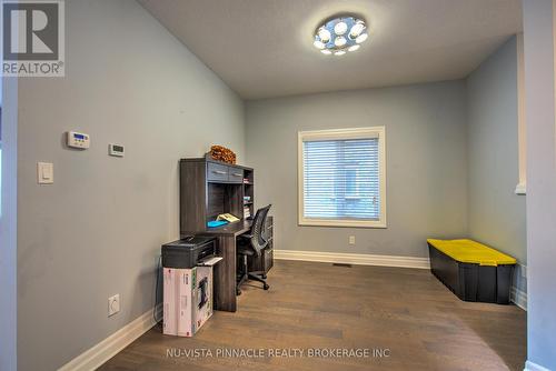 5 - 2619 Sheffield Boulevard, London South (South U), ON - Indoor