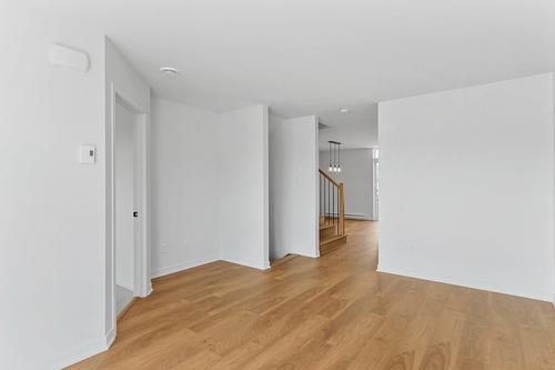 Salon - 57 Rue Des Pêcheurs, Saint-Louis-De-Gonzague, QC - Indoor Photo Showing Other Room