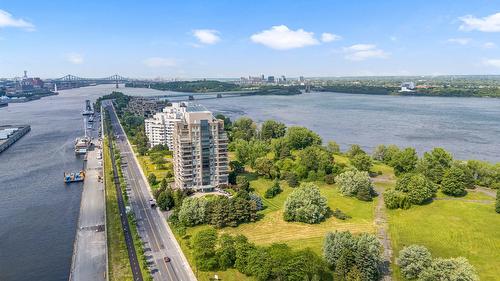 Façade - 503-2380 Av. Pierre-Dupuy, Montréal (Ville-Marie), QC - Outdoor With Body Of Water With View