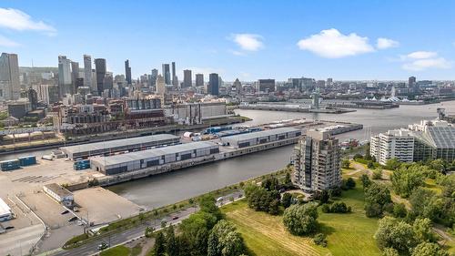 Bord de l'eau - 503-2380 Av. Pierre-Dupuy, Montréal (Ville-Marie), QC - Outdoor With View