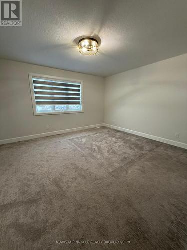 2596 Buroak Drive, London North (North S), ON - Indoor Photo Showing Other Room