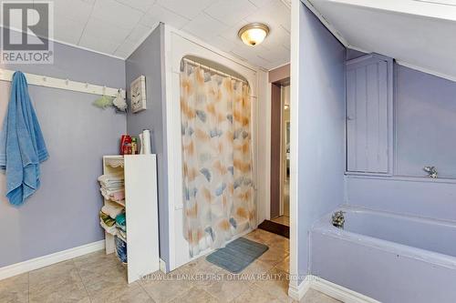 1373 Flower Station Road, Lanark Highlands, ON - Indoor Photo Showing Bathroom