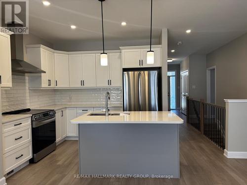 1497 Flanders Road, Brockville, ON - Indoor Photo Showing Kitchen With Double Sink With Upgraded Kitchen