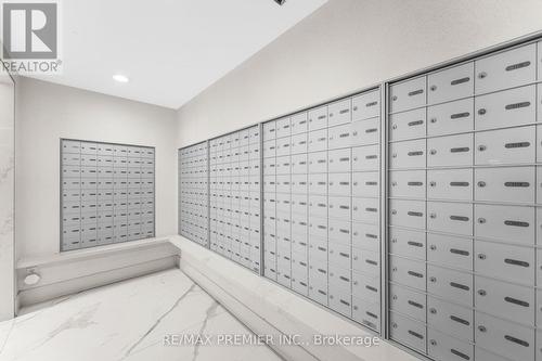 102 - 38 Monte Kwinter Court, Toronto, ON - Indoor Photo Showing Other Room