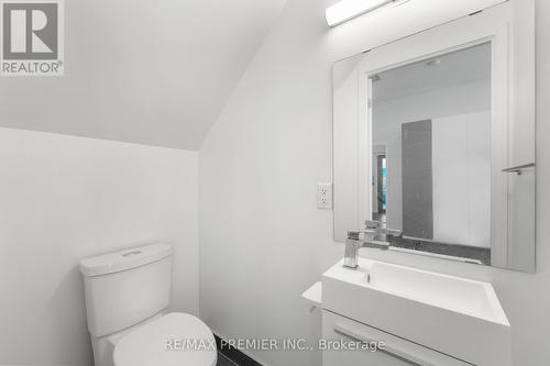 102 - 38 Monte Kwinter Court, Toronto, ON - Indoor Photo Showing Bathroom