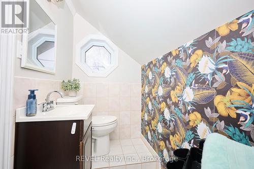 16 Jones Lane, Welland (Lincoln/Crowland), ON - Indoor Photo Showing Bathroom