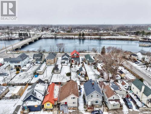 16 Jones Lane, Welland (Lincoln/Crowland), ON - Outdoor With Body Of Water With View