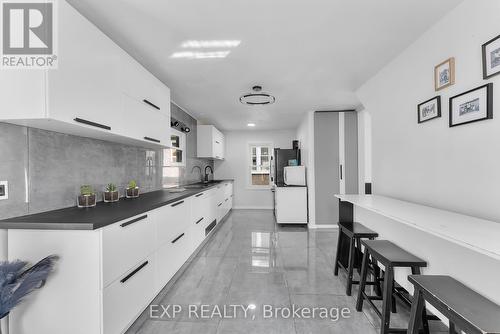 249 Wallace Avenue S, Welland (Lincoln/Crowland), ON - Indoor