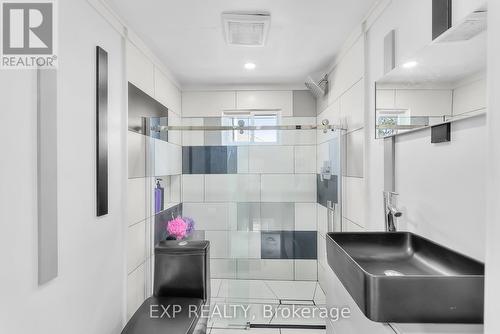 249 Wallace Avenue S, Welland (Lincoln/Crowland), ON - Indoor