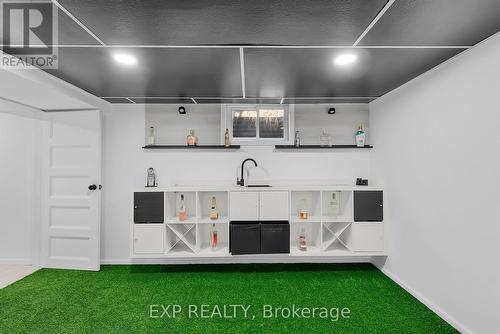 249 Wallace Avenue S, Welland (Lincoln/Crowland), ON - Indoor