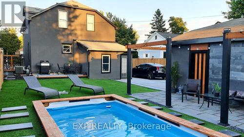 249 Wallace Avenue S, Welland (Lincoln/Crowland), ON - Outdoor