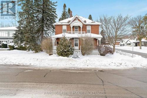 170 Kempenfelt Drive, Barrie, ON - Outdoor