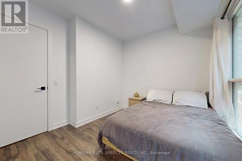 703 - 327 King Street W, Toronto, ON - Indoor Photo Showing Bedroom