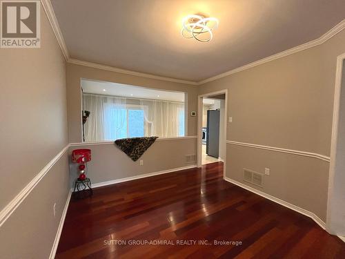 71 Covent Crescent, Aurora, ON - Indoor Photo Showing Other Room