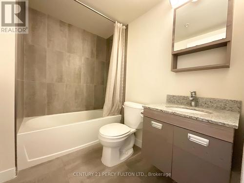 302 - 257 Hemlock Street, Waterloo, ON - Indoor Photo Showing Bathroom