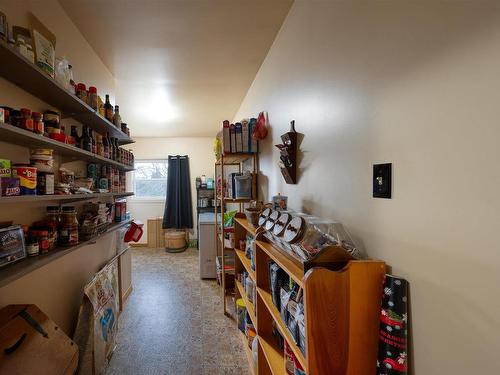 87 Pool Road, Sheet Harbour, NS 