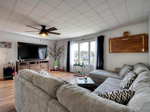 87 Pool Road, Sheet Harbour, NS 