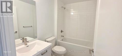 1102 - 20 Soudan Avenue, Toronto, ON - Indoor Photo Showing Bathroom