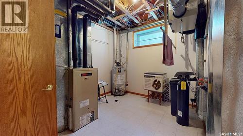 11330 Wascana Meadows, Regina, SK - Indoor Photo Showing Basement