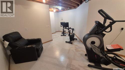 11330 Wascana Meadows, Regina, SK - Indoor Photo Showing Gym Room