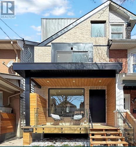 Front porch - 32 Endean Avenue, Toronto, ON - Outdoor With Balcony