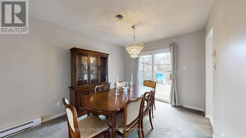 167 Little Avenue, Barrie, ON - Indoor Photo Showing Dining Room
