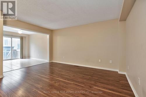 This Townhome Delivers a Functional Layout - 1765 Cobra Crescent, Burlington, ON - Indoor Photo Showing Other Room