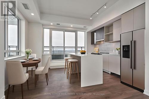 Virtually staged. - Lph 17 - 405 Dundas Street W, Oakville, ON - Indoor