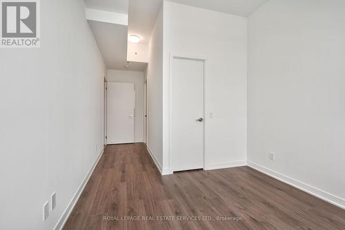 Lph 17 - 405 Dundas Street W, Oakville, ON - Indoor Photo Showing Other Room