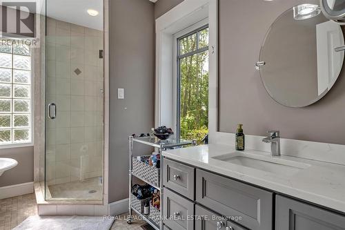 1898 Lakehurst Road, Trent Lakes, ON - Indoor Photo Showing Bathroom