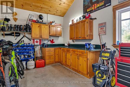 1898 Lakehurst Road, Trent Lakes, ON - Indoor