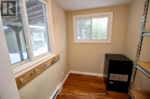 28 Harpur Drive, Northern Bruce Peninsula, ON - Indoor