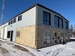 A 886 Alloy Place  Thunder Bay, ON P7B 6E6