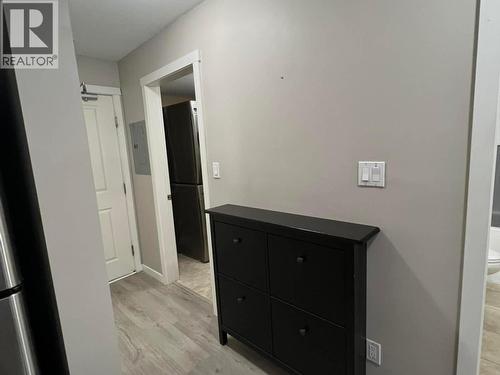 104 2373 Atkins Avenue, Port Coquitlam, BC - Indoor Photo Showing Other Room