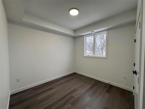 850 Burnell St, Winnipeg, MB 