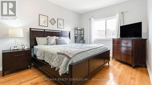 28 Atira Avenue, Brampton, ON - Indoor Photo Showing Bedroom