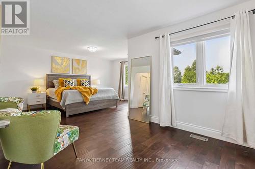 46 Foster Crescent, Whitby, ON - Indoor Photo Showing Bedroom