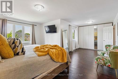 46 Foster Crescent, Whitby, ON - Indoor