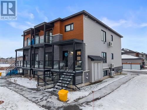 6 - 251 Capri Avenue, Russell, ON - Outdoor With Balcony