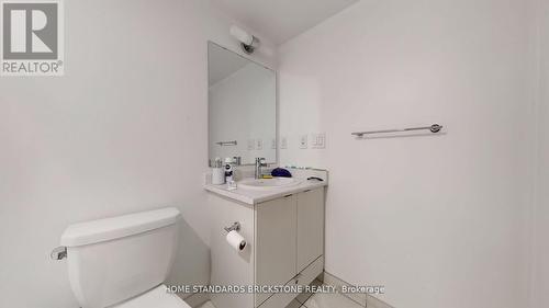 H212 - 90 Canon Jackson Drive, Toronto, ON - Indoor Photo Showing Bathroom