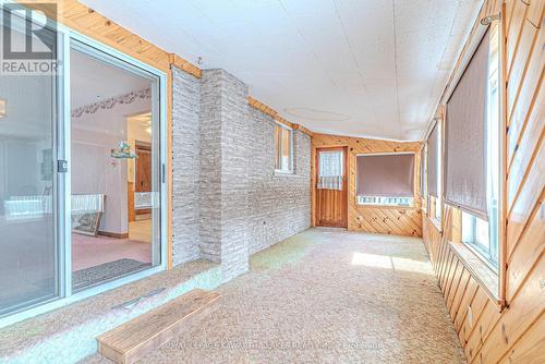 89 Angeline Street S, Kawartha Lakes (Lindsay), ON -  With Exterior