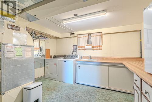 89 Angeline Street S, Kawartha Lakes (Lindsay), ON - Indoor Photo Showing Laundry Room