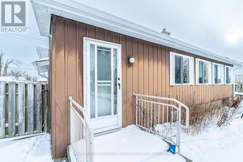 89 Angeline Street S, Kawartha Lakes (Lindsay), ON - Outdoor With Exterior