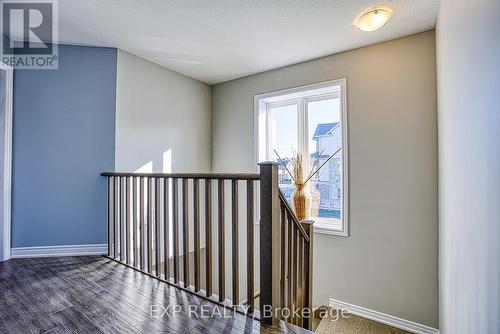 130 Sonoma Lane, Hamilton, ON - Indoor Photo Showing Other Room