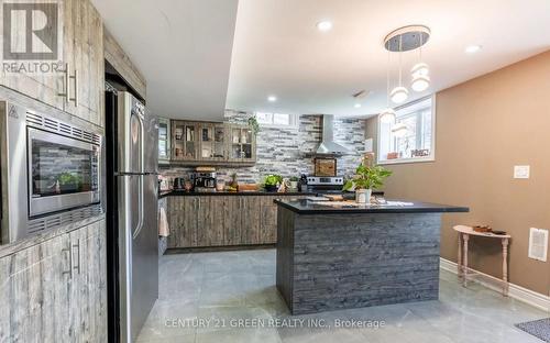 219 Humphrey Street, Hamilton, ON - Indoor Photo Showing Other Room