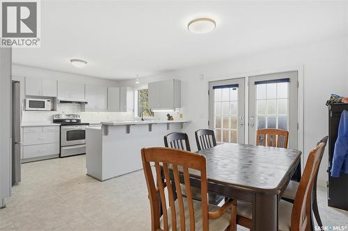 614 Reid Road, Saskatoon, SK - Indoor Photo Showing Dining Room