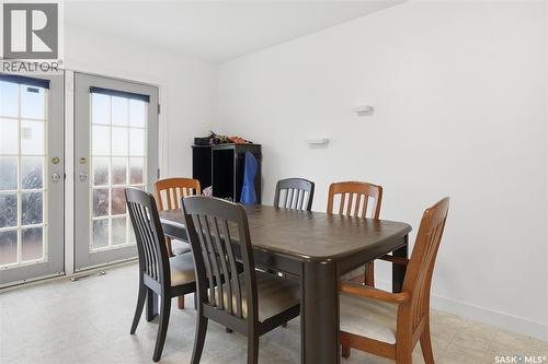 614 Reid Road, Saskatoon, SK - Indoor Photo Showing Dining Room