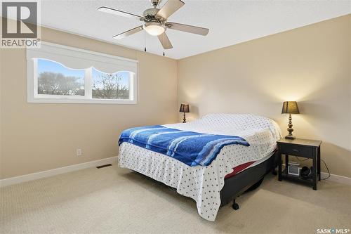 614 Reid Road, Saskatoon, SK - Indoor Photo Showing Bedroom